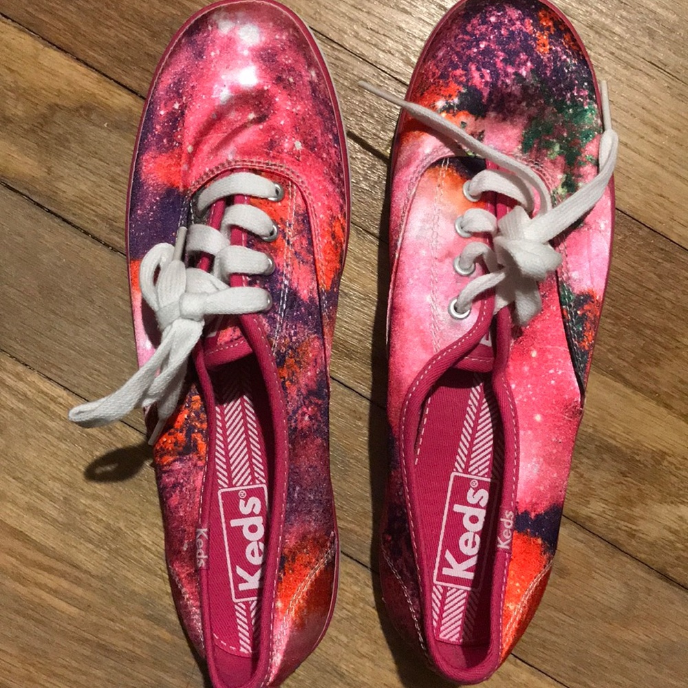 Galaxy Keds Sneakers